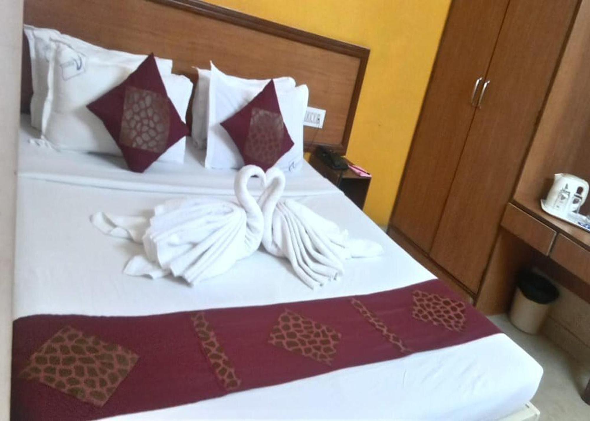 Hotel Akshara Regency, Yeshwanthpur Bangalore Exterior photo